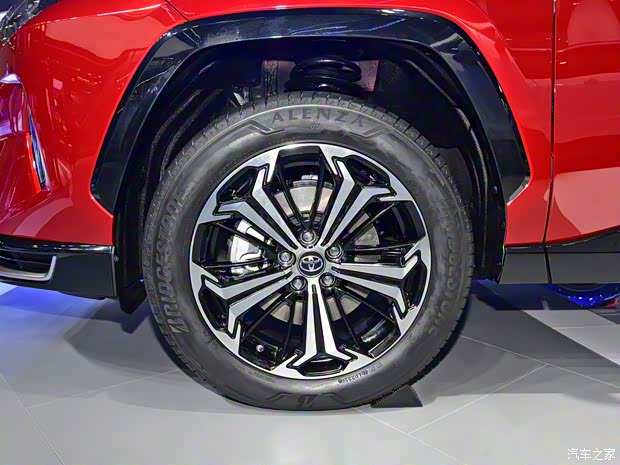 一汽丰田 RAV4荣放双擎E+ 2021款 2.5L 四驱旗舰Pro