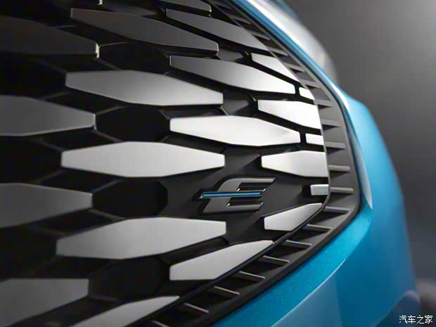 福特(進(jìn)口) 全順新能源(海外) 2023款 E-Transit Custom