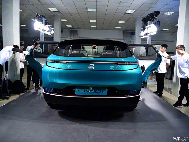 FMC BYTON Concept 2018款 Concept