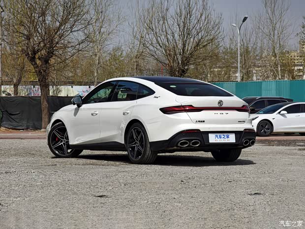 上汽集团 MG7 2023款 2.0T Trophy+激擎耀世版 上汽集团 MG7 2023款 2.0T Trophy+激擎耀世版