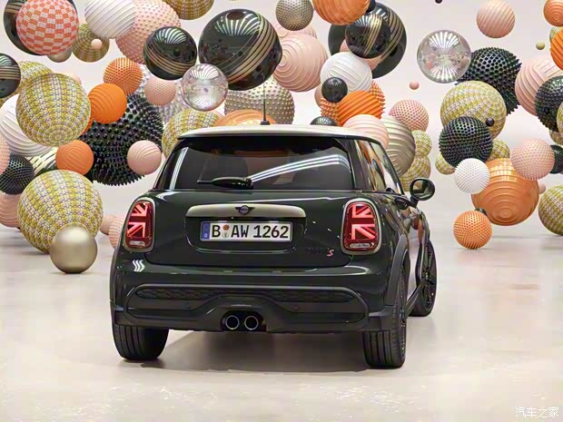 MINI MINI 2022款 COOPER S 執(zhí)迷特別版 歐洲版