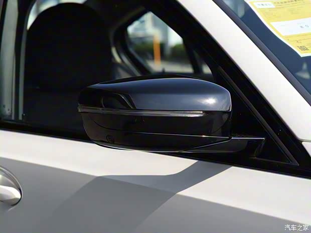 华晨宝马 宝马3系 2021款 330i M运动曜夜套装