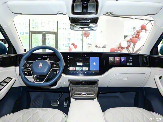 恒驰汽车 恒驰5 2022款 超豪华版 恒驰汽车 恒驰5 2022款 超豪华版