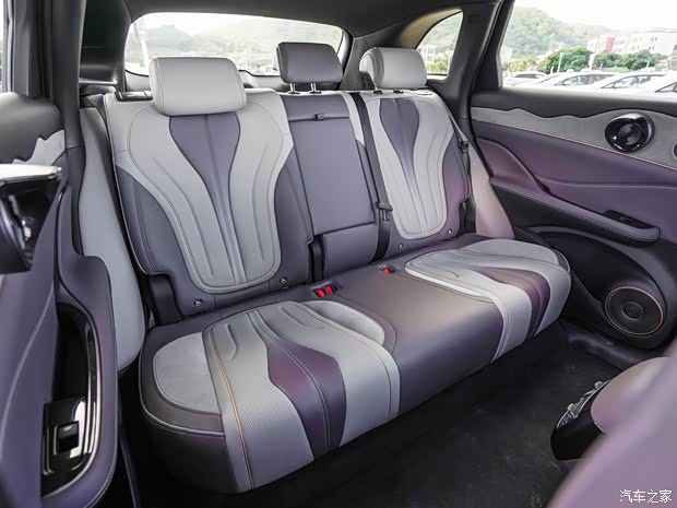 比亚迪 护卫舰07 2023款 DM-p 175KM 四驱旗舰型 比亚迪 护卫舰07 2023款 DM-p 175KM 四驱旗舰型