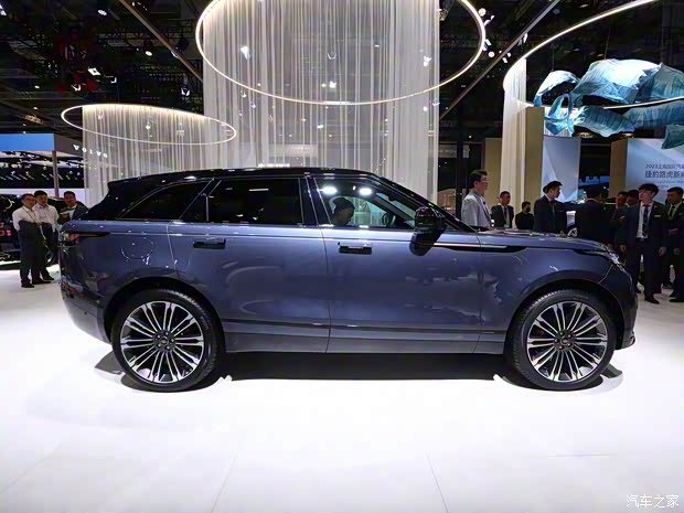 路虎(进口) 揽胜星脉 2024款 基本型 路虎(进口) 揽胜星脉 2024款 基本型