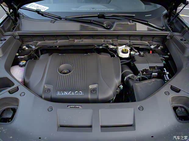 领克 领克01 2021款 2.0TD 四驱暗夜版