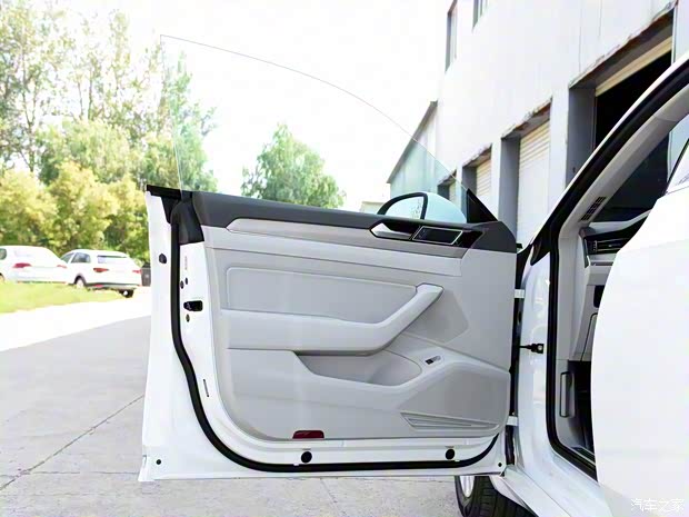 一汽-大众 一汽-大众CC 2019款 2.0TSI 137kW华颜版