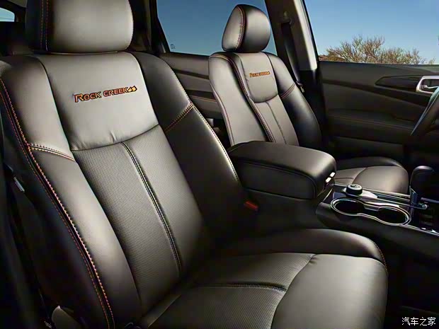 日产(进口) Pathfinder 2019款 Rock Creek Edition