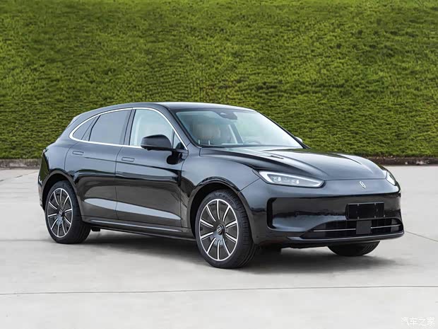 賽力斯汽車(chē) 問(wèn)界M5 2022款 M5 EV 兩驅(qū)純電基本型