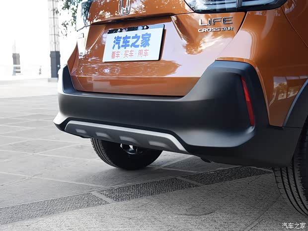 东风本田 LIFE 2021款 1.5L CVT CRO-SS灵趣版