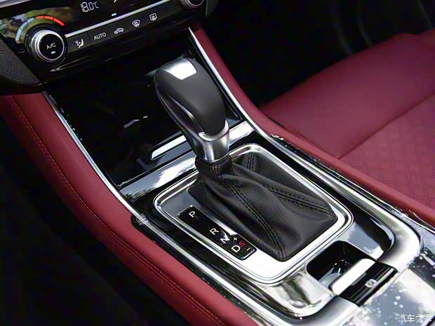 長安汽車 逸動 2019款 藍鯨版 1.4T 自動光速型