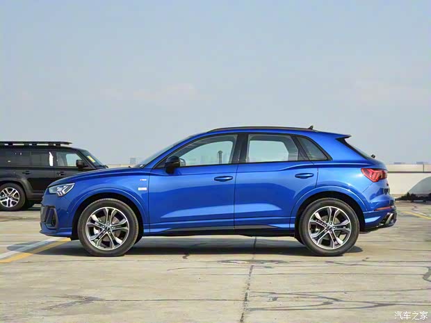 一汽奧迪 奧迪Q3 2024款 45 TFSI quattro 時尚動感型