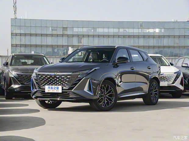 長安汽車 長安歐尚Z6新能源 2022款 藍(lán)鯨iDD 150KM旗艦PLUS