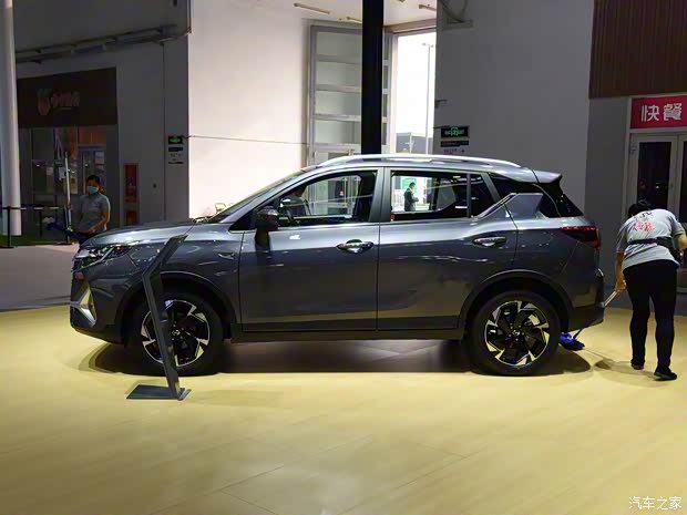 广汽乘用车 传祺GS3 2021款 POWER 270T 自动劲享版