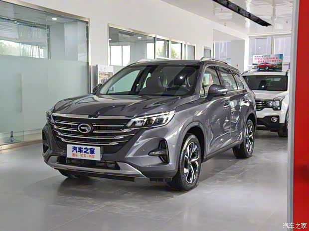 广汽乘用车 传祺GS5 2019款 270T 自动尊享版 广汽乘用车 传祺GS5 2019款 270T 自动尊享版