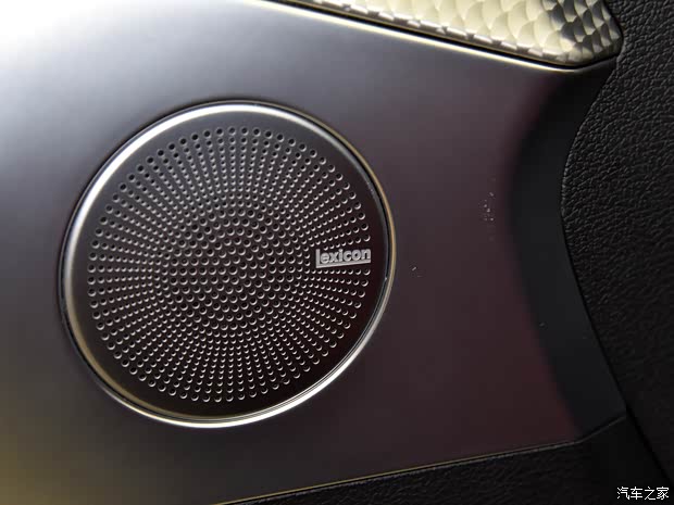 捷尼赛思 捷尼赛思G70 2022款 2.0T 四驱旗舰型