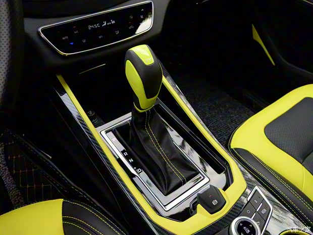 SWM斯威汽车 SWM斯威G01 2018款 1.5T 自动FF