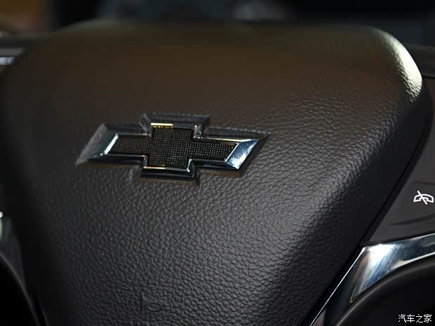 上汽通用雪佛兰 科鲁兹 2018款 330T Redline版