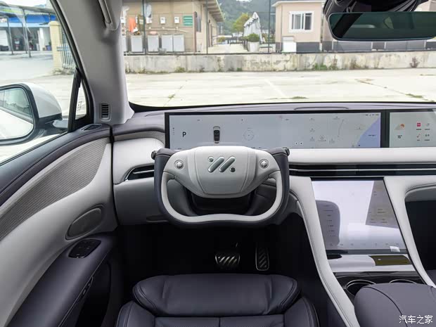 智己汽車 智己LS7 2023款 90kWh Elite后驅(qū)版