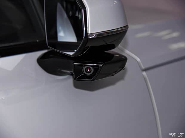 沃尔沃亚太 沃尔沃EX90 2023款 基本型 沃尔沃亚太 沃尔沃EX90 2023款 基本型