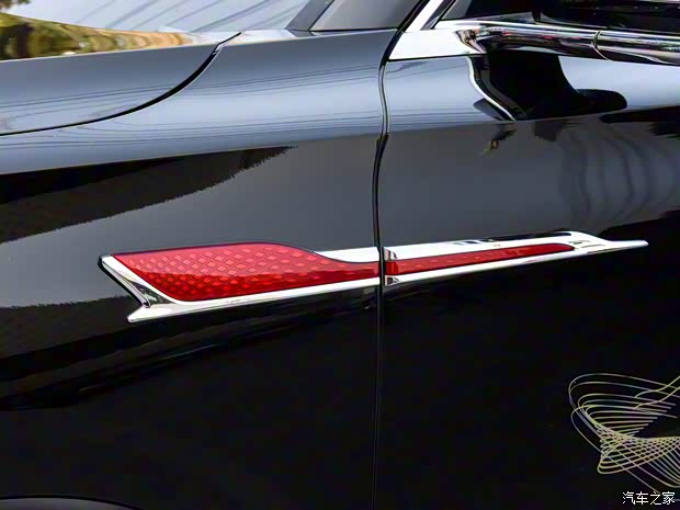 一汽红旗 红旗LS7 2022款 试装车 一汽红旗 红旗LS7 2022款 试装车