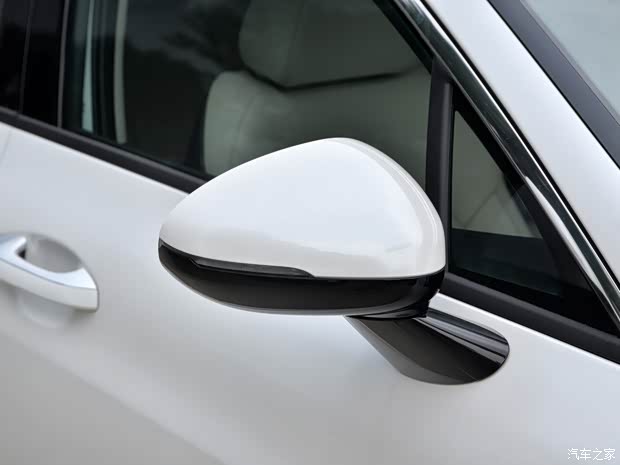 东风悦达起亚 K5凯酷 2020款 1.5T DCT高配版