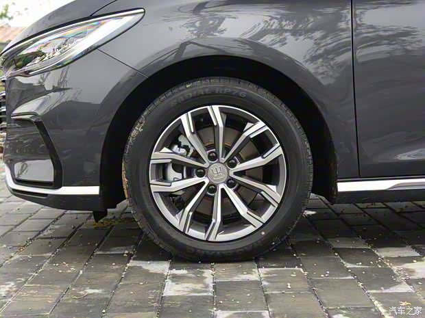 比亚迪 宋MAX 2020款 基本型