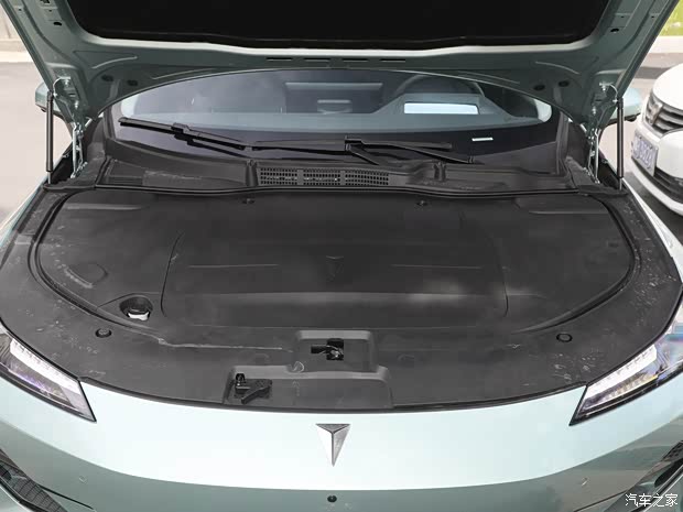 长安深蓝 长安深蓝SL03 2022款 1.5L 1200增程版 长安深蓝 长安深蓝SL03 2022款 1.5L 1200增程版