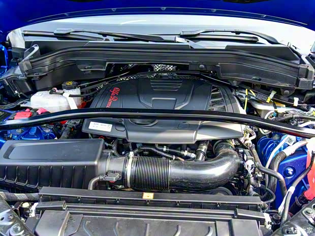 阿爾法·羅密歐 Stelvio 2022款 Veloce