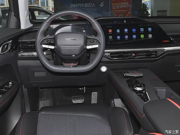 長(zhǎng)安汽車(chē) 長(zhǎng)安歐尚Z6 2022款 藍(lán)鯨 1.5T DCT智領(lǐng)型