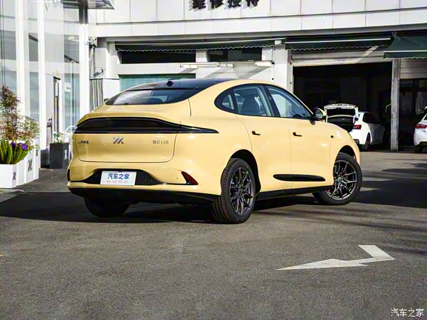 智己汽車(chē) 智己LS6 2023款 Max 標(biāo)準(zhǔn)版