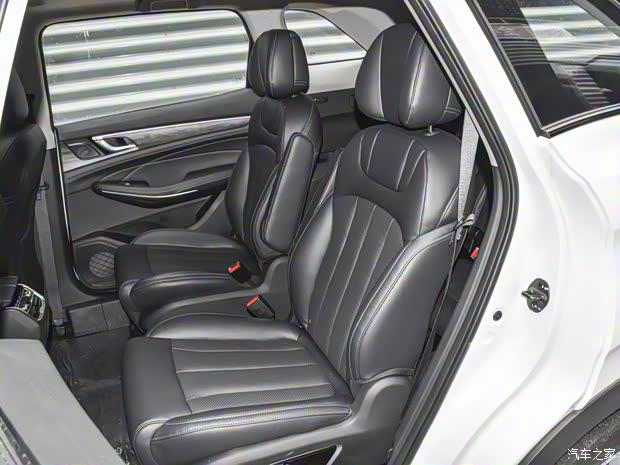 東風(fēng)小康 風(fēng)光580 2022款 1.5T 自動(dòng)豪華型