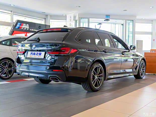 宝马(进口) 宝马5系(进口) 2021款 520d xDrive Touring 宝马(进口) 宝马5系(进口) 2021款 520d xDrive Touring