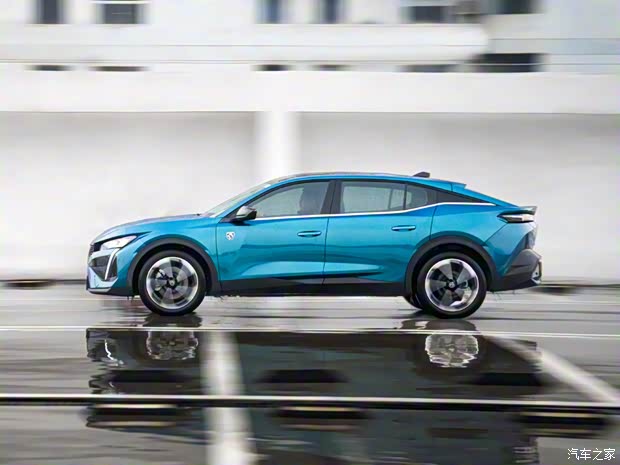 東風(fēng)標致 標致408X 2023款 高配版