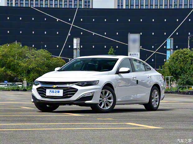 上汽通用雪佛兰 迈锐宝XL 2023款 1.5T 锐动版 上汽通用雪佛兰 迈锐宝XL 2023款 1.5T 锐动版