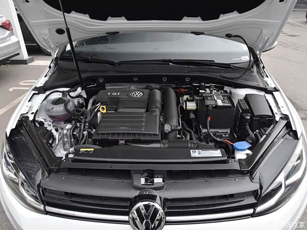 一汽-大眾 高爾夫 2019款 280TSI 自動(dòng)旗艦型