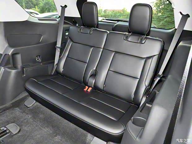 長(zhǎng)安福特 探險(xiǎn)者 2023款 EcoBoost 285 四驅(qū)風(fēng)尚plus版 6座