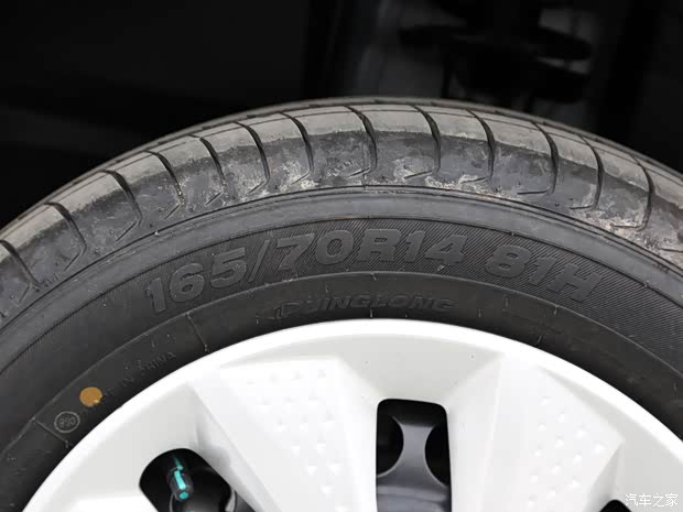 東風(fēng)乘用車(chē) 東風(fēng)風(fēng)神EX1 2020款 低配