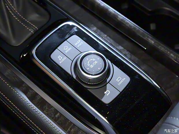 日產(chǎn)(進口) 途樂 2023款 ARMADA 5.6L 無敵艦隊旗艦版