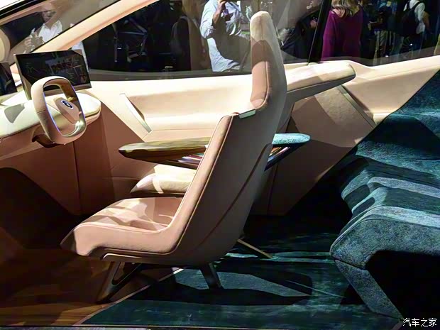 寶馬(進(jìn)口) iNEXT 2018款 基本型