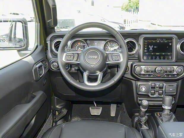 Jeep(进口) 牧马人 2022款 2.0T 高地丛林绿限量版