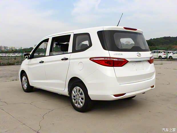 长安汽车 长安欧尚A600 2020款 1.5L 手动创业型