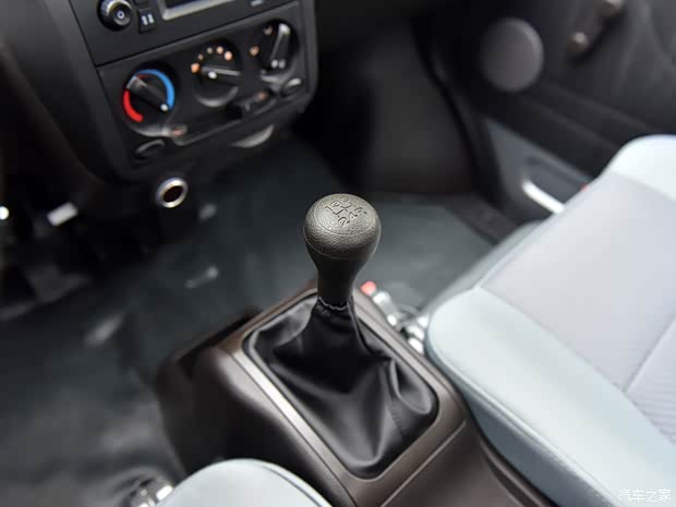 上汽通用五菱 五菱荣光小卡 2022款 1.5L基本型单排加长型L3C