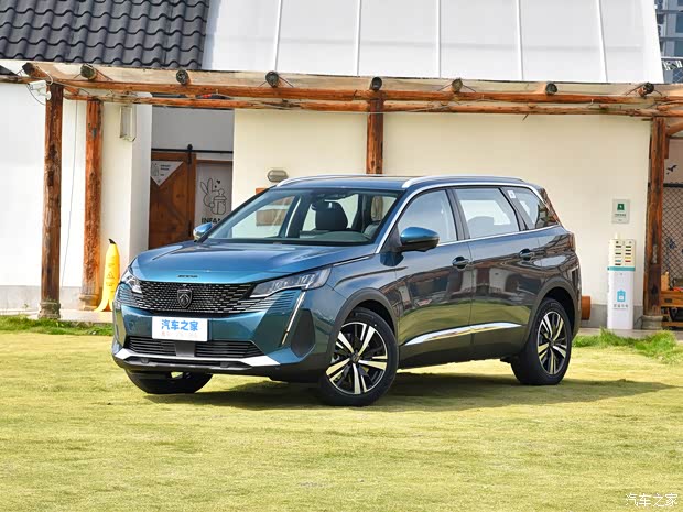 东风标致 标致5008 2023款 400THP 挚爱满座版 7座 东风标致 标致5008 2023款 400THP 挚爱满座版 7座