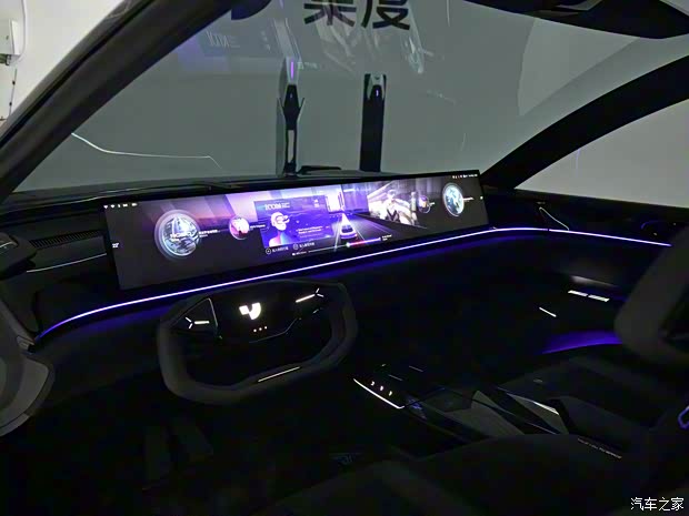 集度汽车 ROBO-01 2022款 概念车 集度汽车 ROBO-01 2022款 概念车