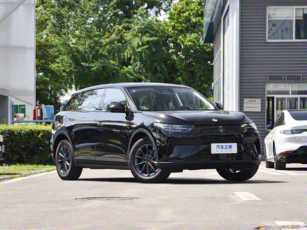 零跑汽车 零跑C11 2023款 增程 180舒享版 零跑汽车 零跑C11 2023款 增程 180舒享版