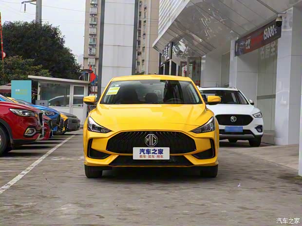 上汽集团 名爵5 2021款 180DVVT CVT青春风尚版 上汽集团 名爵5 2021款 180DVVT CVT青春风尚版