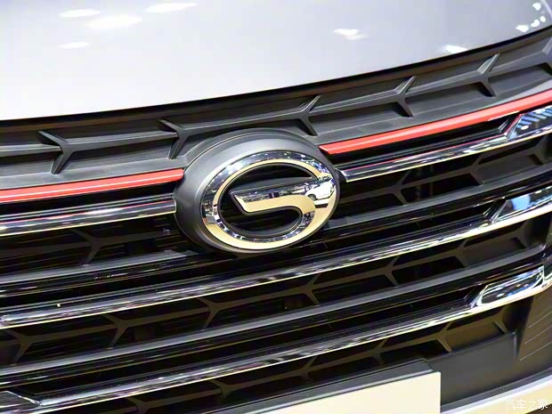 广汽乘用车 传祺GS3 2021款 POWER 270T 自动劲享版