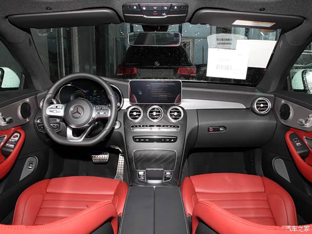 奔馳(進(jìn)口) 奔馳C級(jí)(進(jìn)口) 2020款 C 260 轎跑車