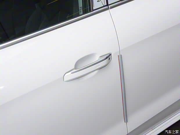 一汽-大众奥迪 奥迪A4L 2022款 40 TFSI 豪华动感型